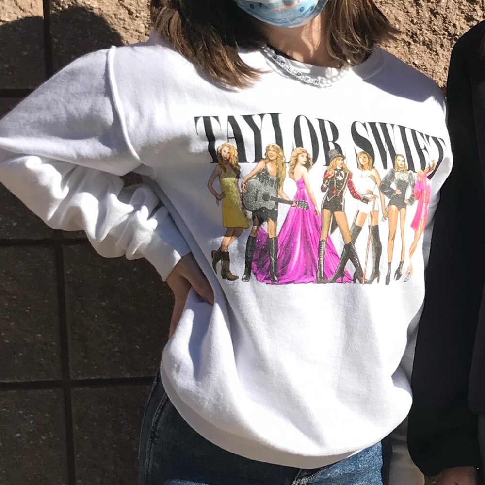 taylor swift lover era crewneck!